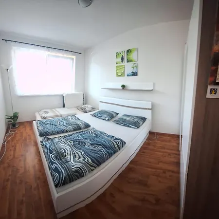 S Terasou アパート オシュチュニツァ